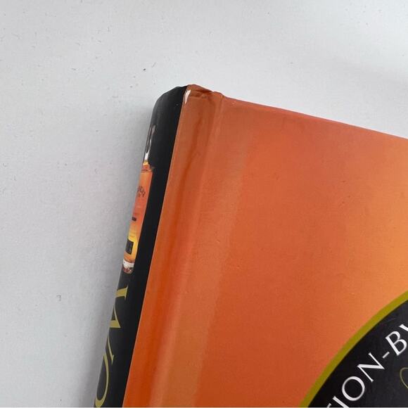 A Nation by Nation Guide to The Best World Whiskey Coffee Table Book 8 x 9.5 - Picture 14 of 16